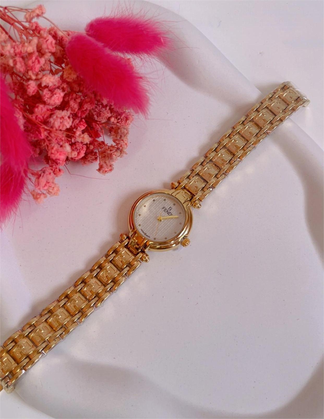Montre Fendi Blanc