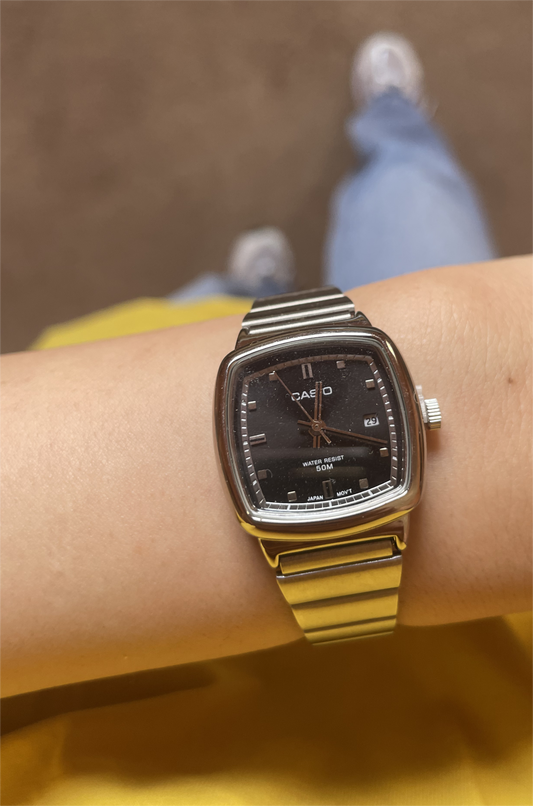 Montre Casio Silver